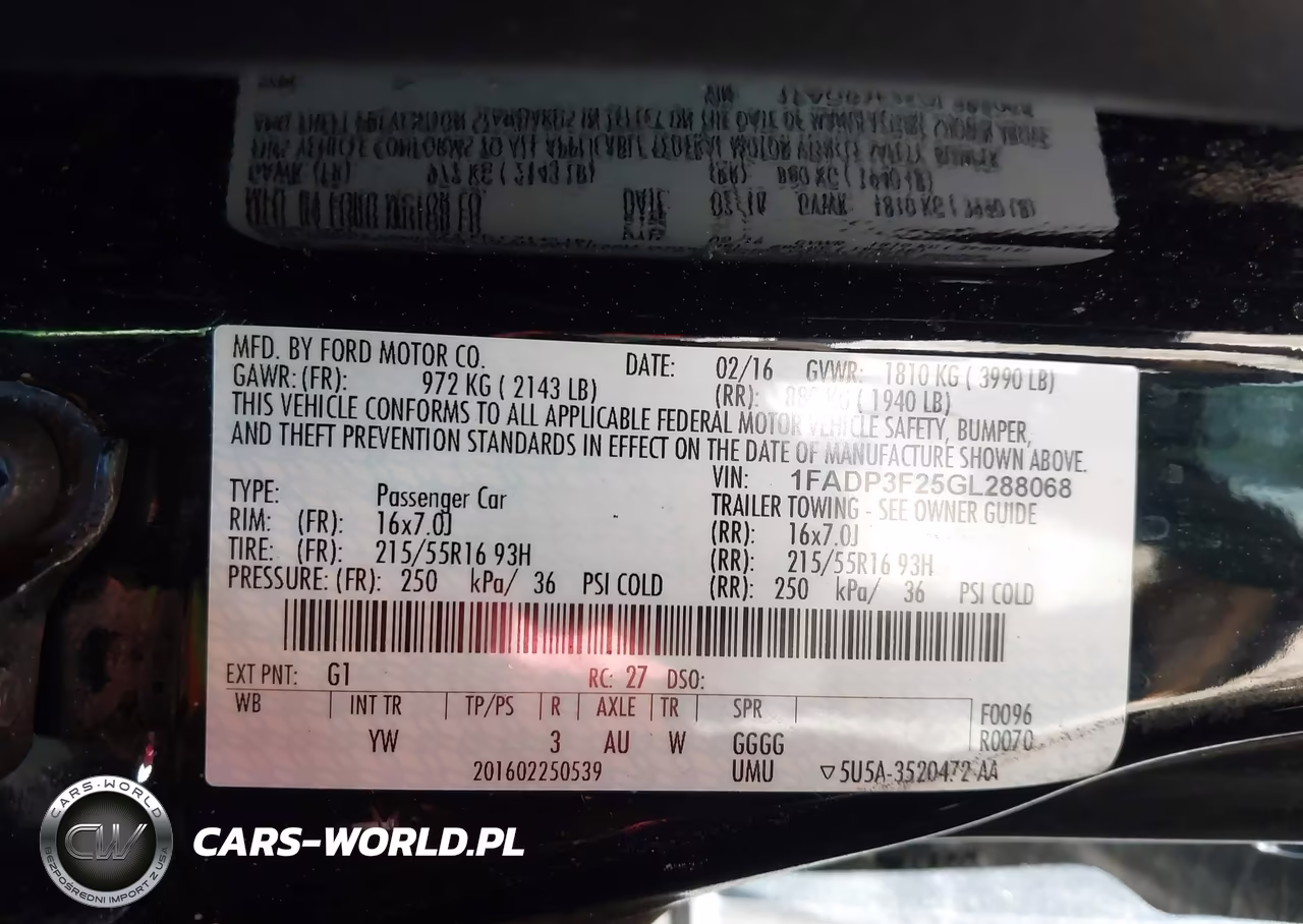 2016 Ford Focus Se VIN:1FADP3F25GL288068 - 9