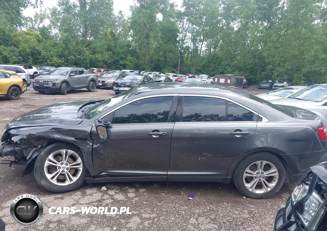 2016 Ford Taurus Sel VIN:1FAHP2E88GG100959 - 14