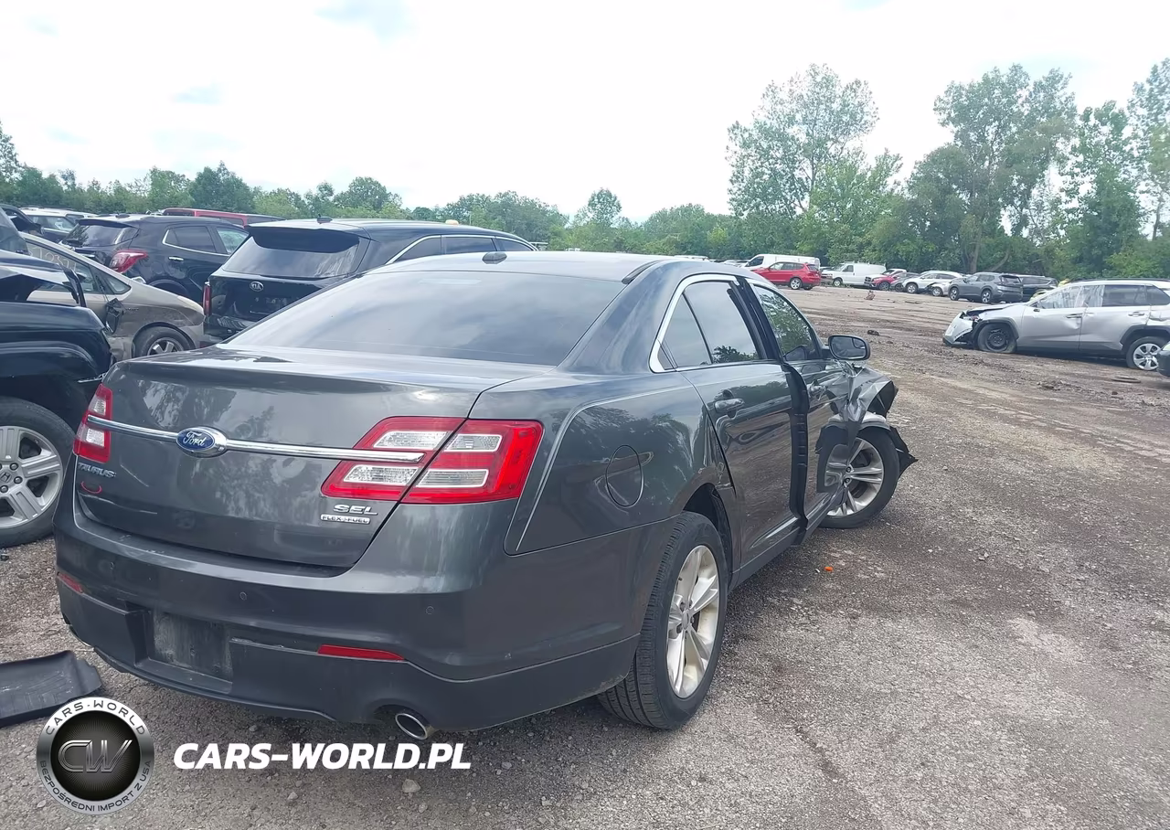 2016 Ford Taurus Sel VIN:1FAHP2E88GG100959 - 4