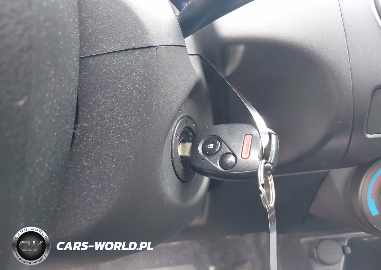2007 Honda Fit Sport VIN:JHMGD38617S031073 - 11