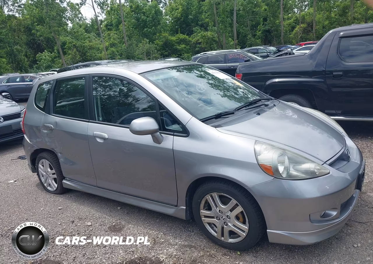 2007 Honda Fit Sport VIN:JHMGD38617S031073 - 13