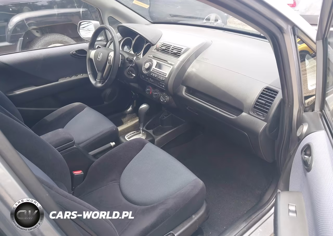 2007 Honda Fit Sport VIN:JHMGD38617S031073 - 5