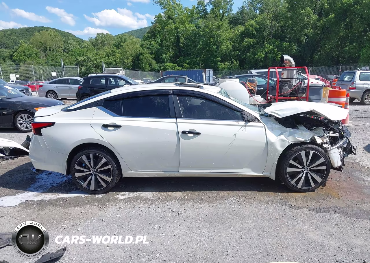 2020 Nissan Altima Sr Intelligent Awd VIN:1N4BL4CW2LC272159 - 13
