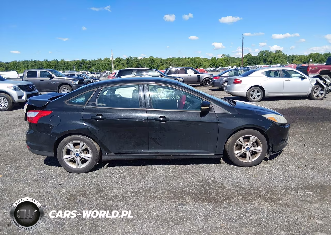 2014 Ford Focus Se VIN:1FADP3F23EL309044 - 13