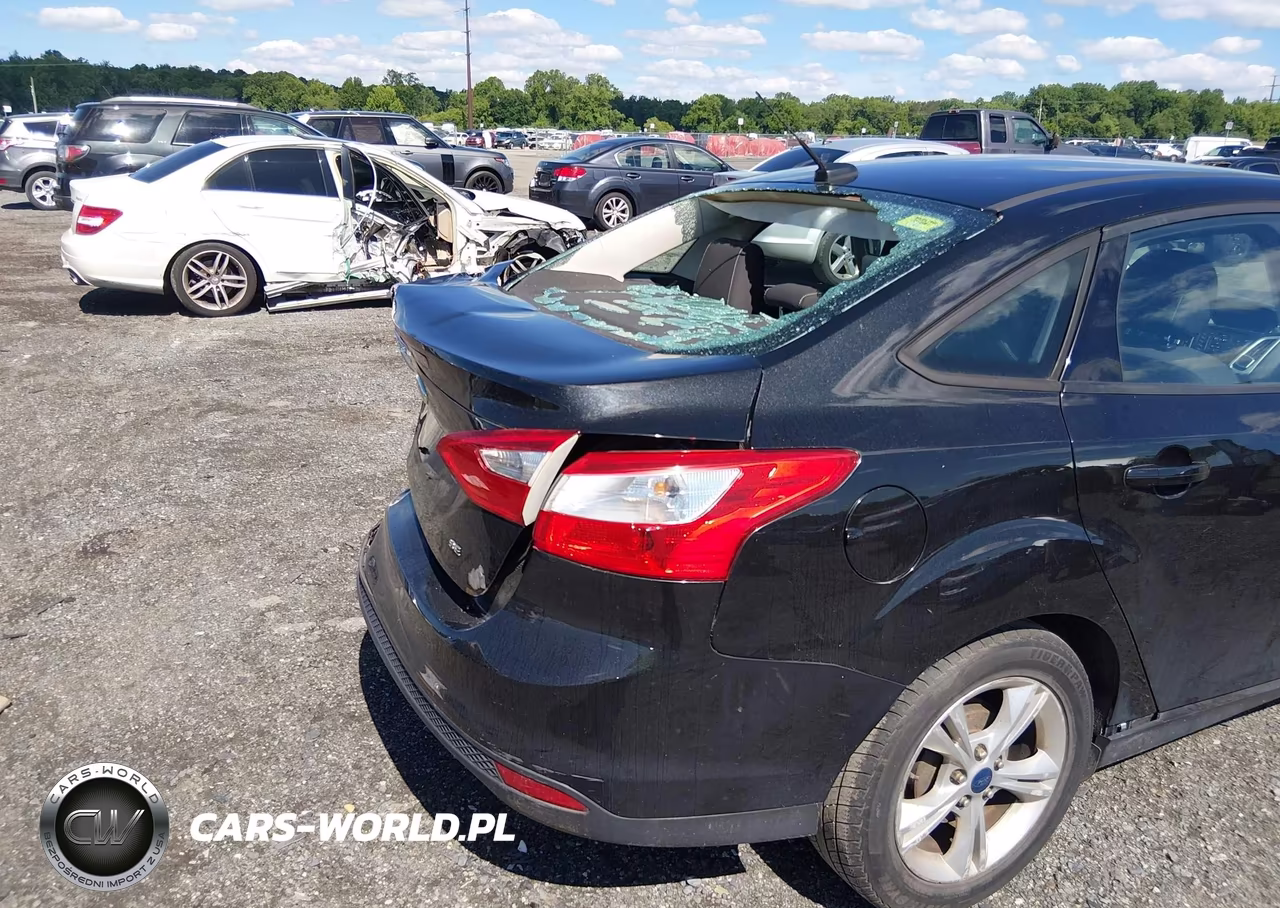 2014 Ford Focus Se VIN:1FADP3F23EL309044 - 6
