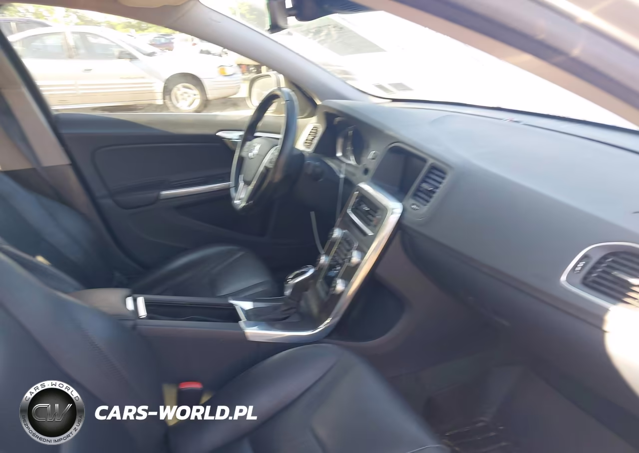 2016 Volvo S60 T5 Premier VIN:YV1612TK3G2394487 - 5