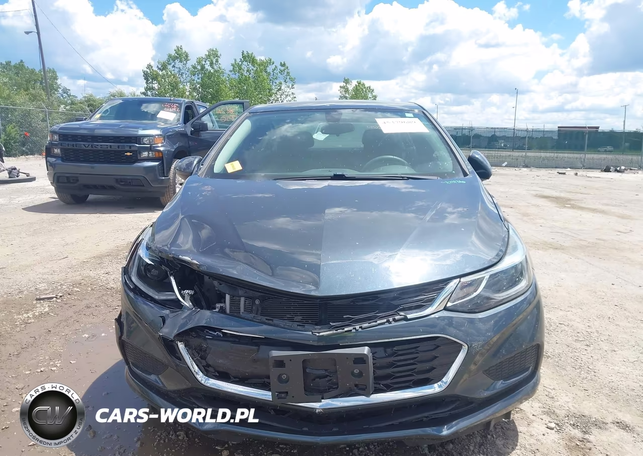 2018 Chevrolet Cruze Lt Auto VIN:1G1BE5SM1J7112055 - 12