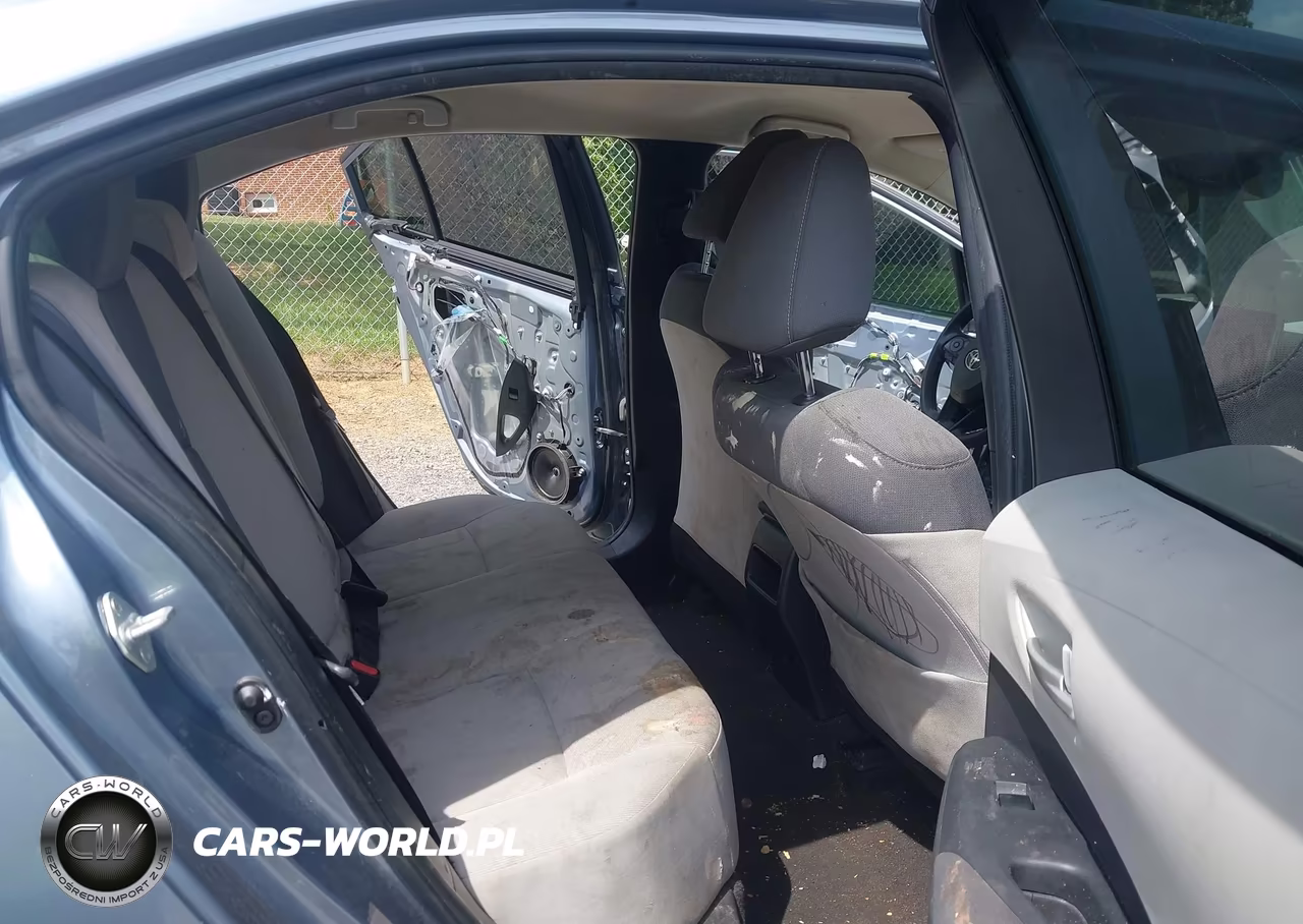 2021 Toyota Corolla Le VIN:JTDEPMAE5MJ174293 - 8