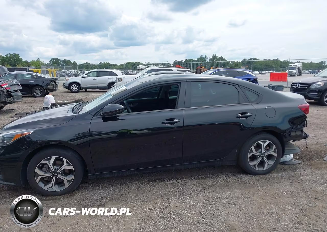 2021 Kia Forte Lxs VIN:3KPF24AD8ME375807 - 14