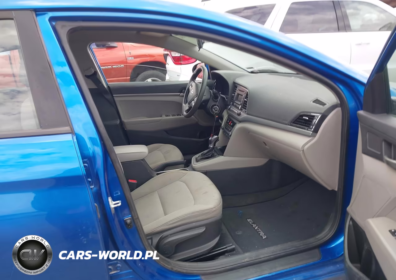 2018 Hyundai Elantra Se VIN:5NPD74LF7JH276457 - 5