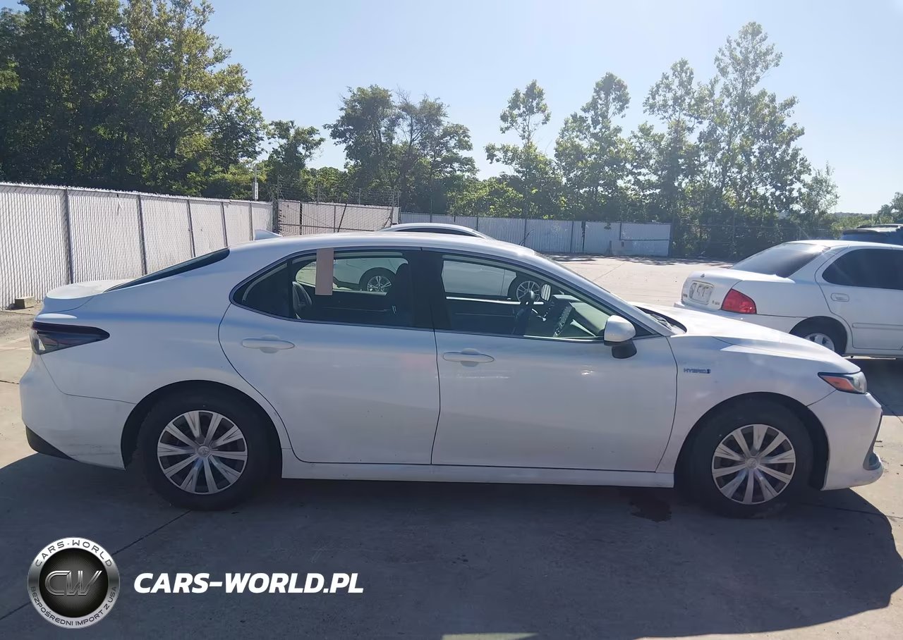 2021 Toyota Camry Le Hybrid VIN:4T1C31AK8MU569358 - 13