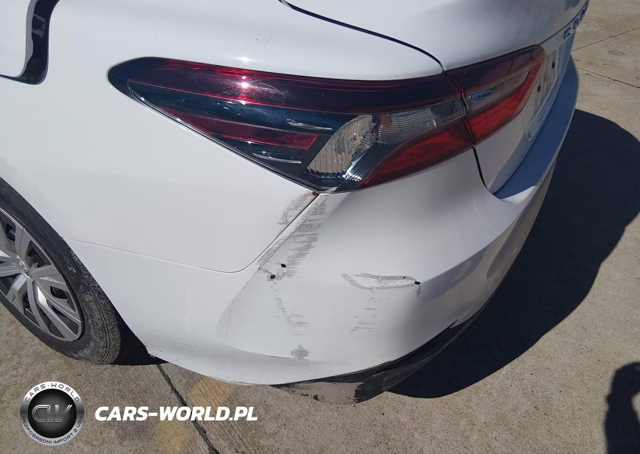 2021 Toyota Camry Le Hybrid VIN:4T1C31AK8MU569358 - 6
