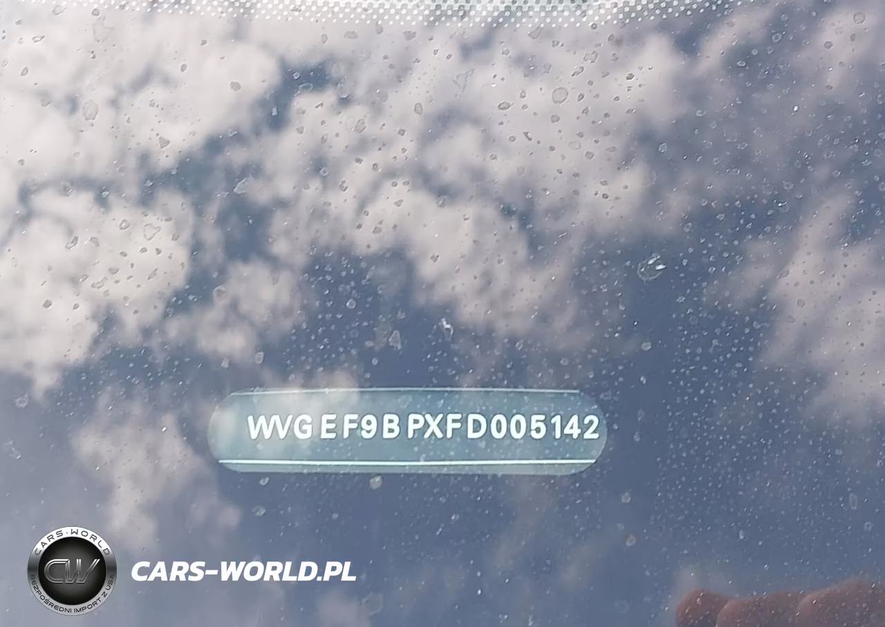 2015 Volkswagen Touareg V6 Lux VIN:WVGEF9BPXFD005142 - 9