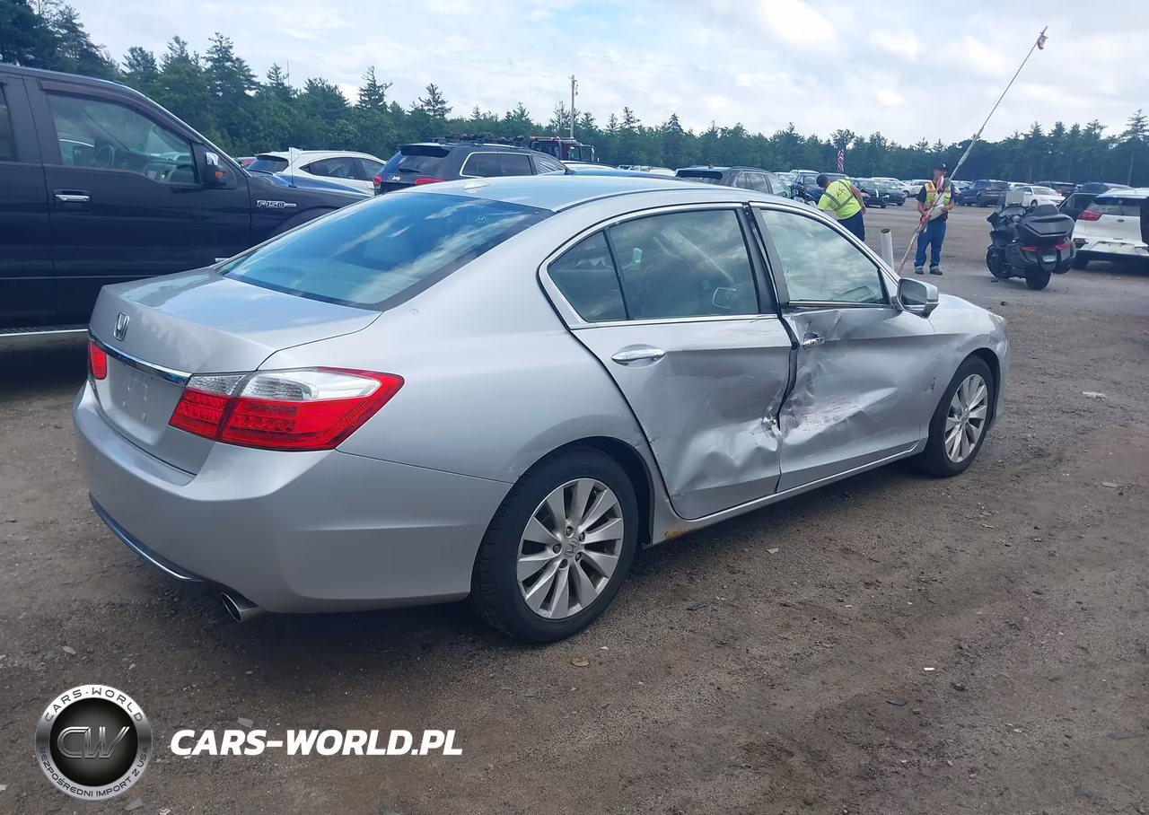 2015 Honda Accord Ex-L VIN:1HGCR2F87FA106025 - 4