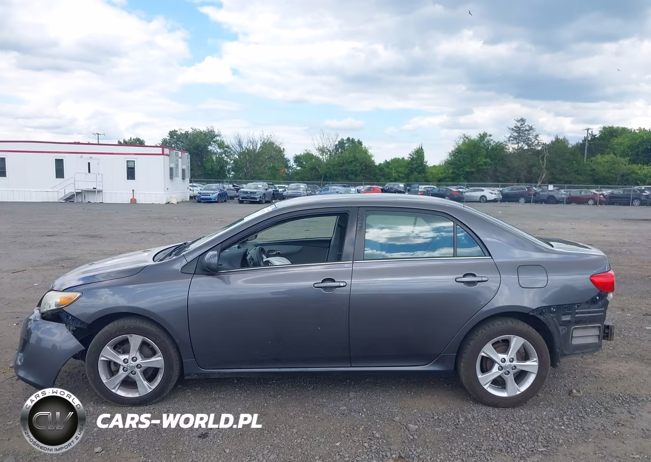 2013 Toyota Corolla Le VIN:5YFBU4EE2DP129815 - 14