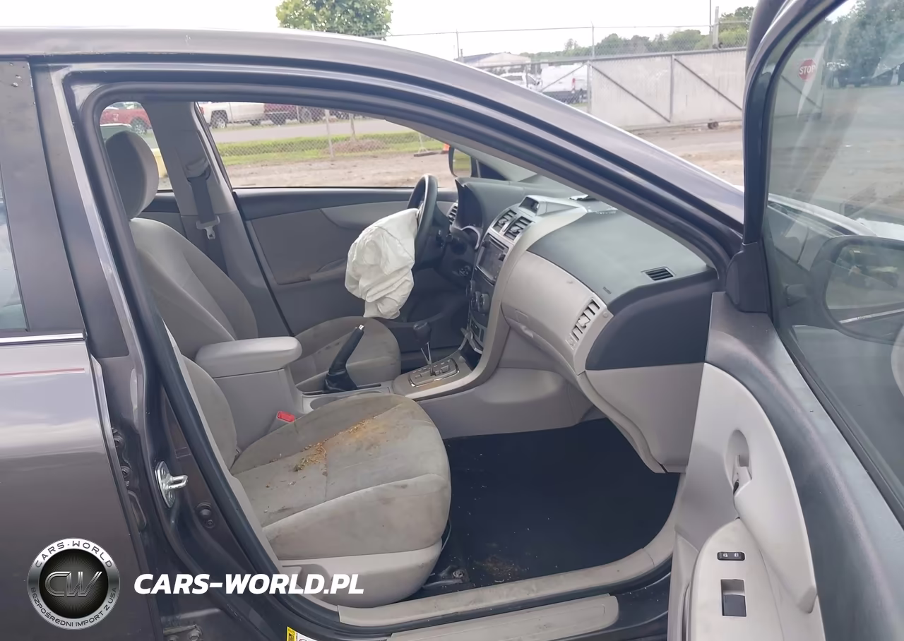 2013 Toyota Corolla Le VIN:5YFBU4EE2DP129815 - 5