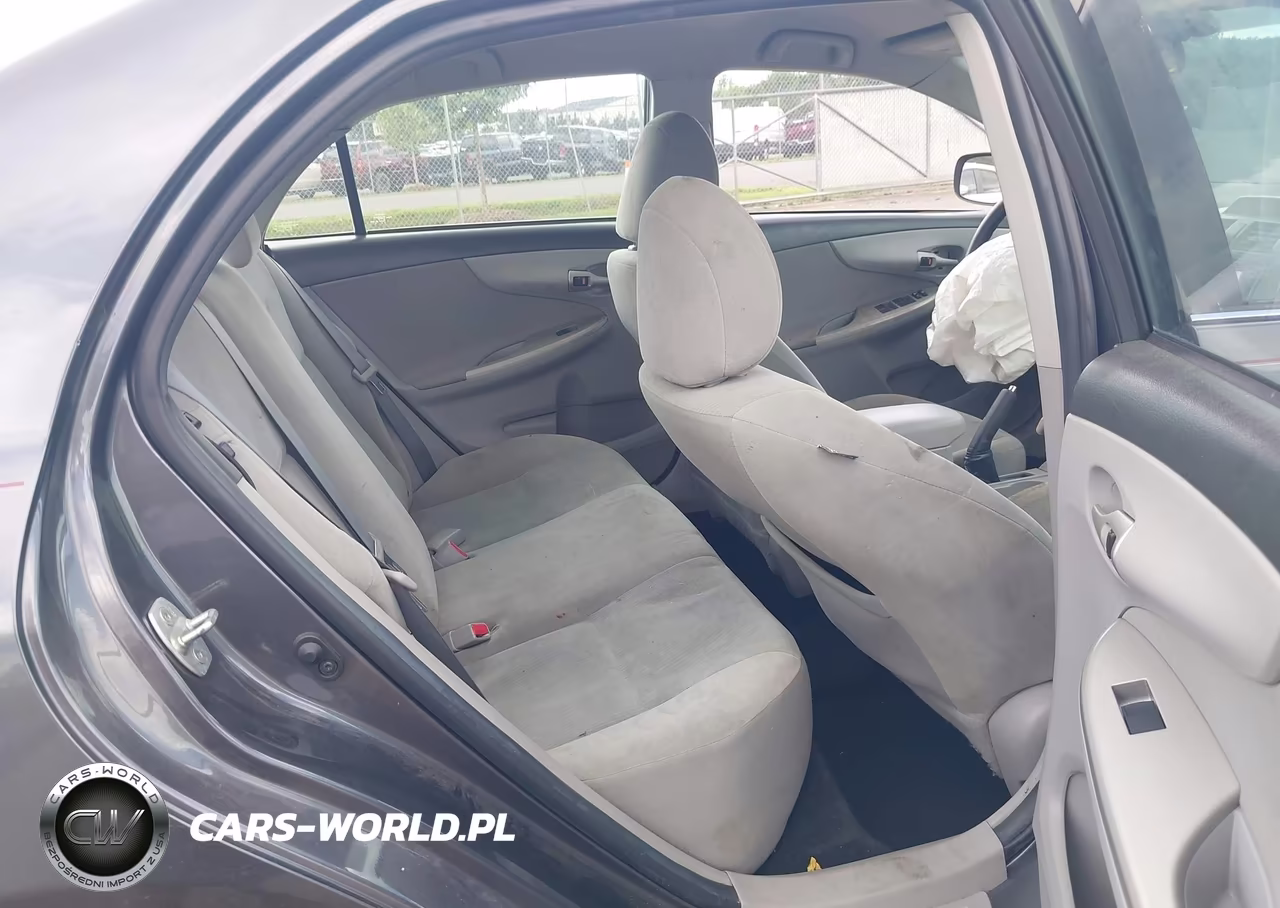 2013 Toyota Corolla Le VIN:5YFBU4EE2DP129815 - 8
