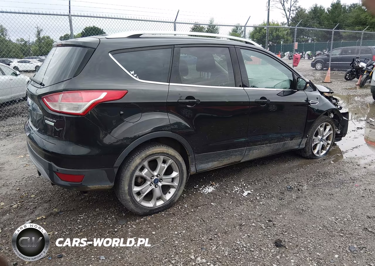 2014 Ford Escape Titanium VIN:1FMCU0J9XEUA36868 - 4
