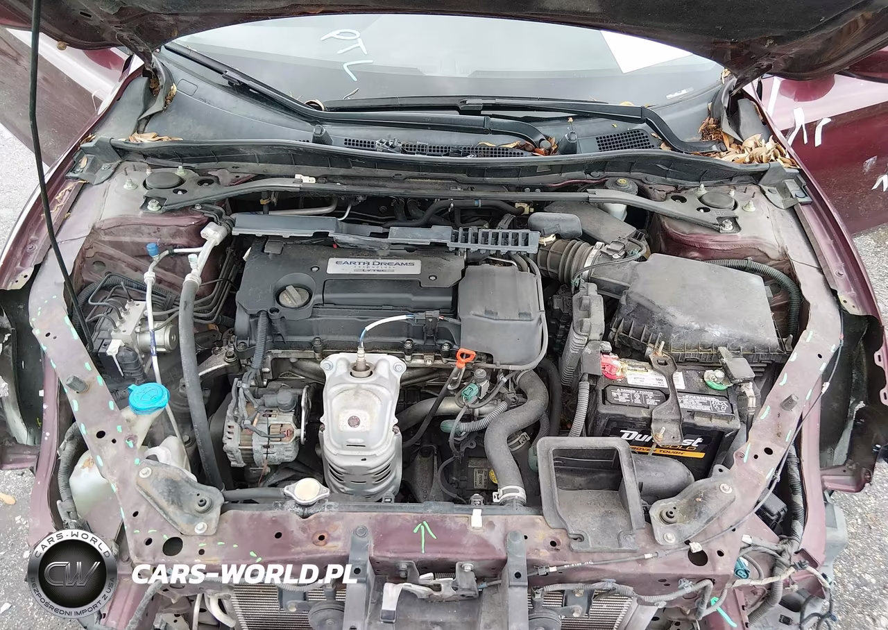 2015 Honda Accord Sport VIN:1HGCR2F56FA246525 - 10