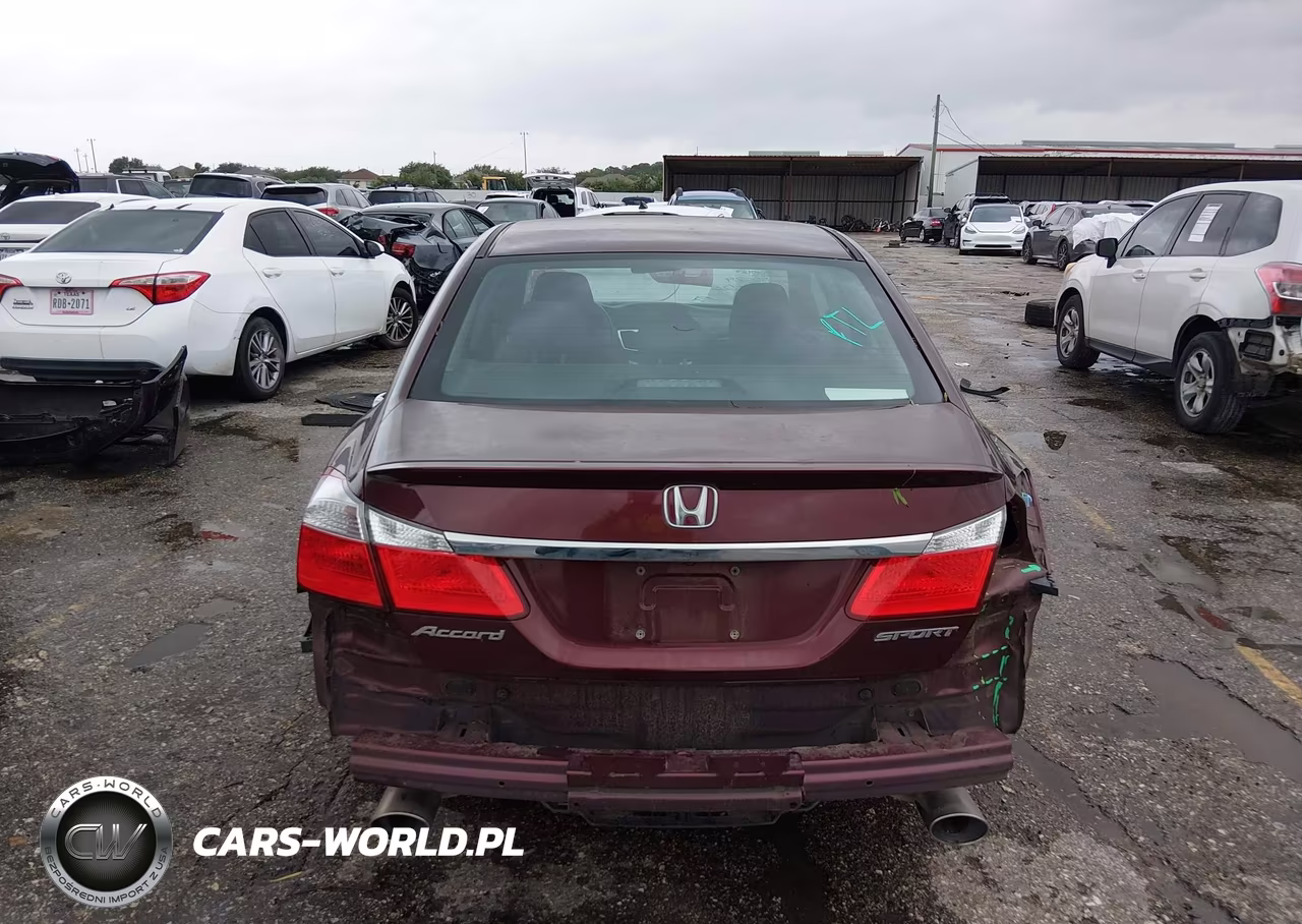 2015 Honda Accord Sport VIN:1HGCR2F56FA246525 - 17
