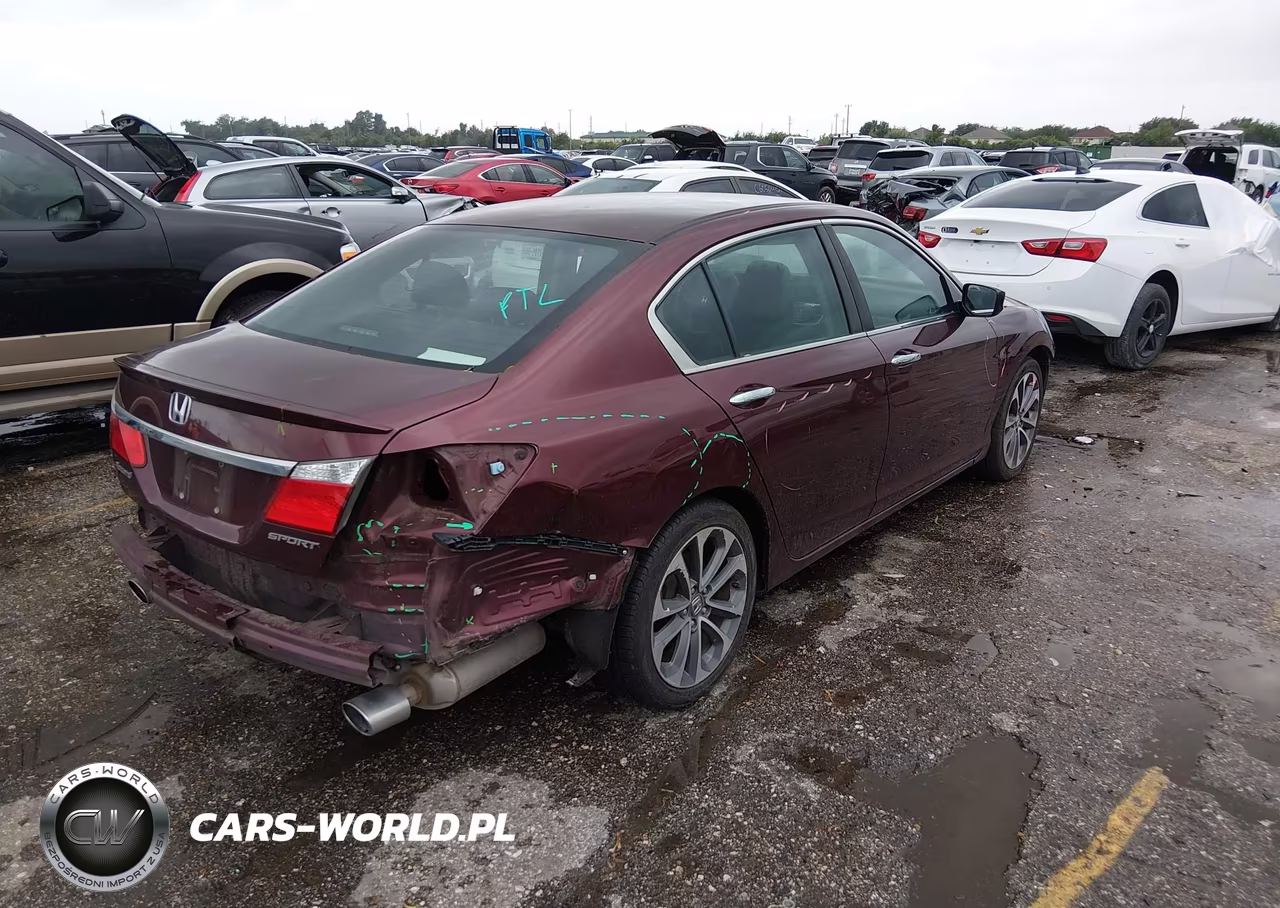 2015 Honda Accord Sport VIN:1HGCR2F56FA246525 - 4