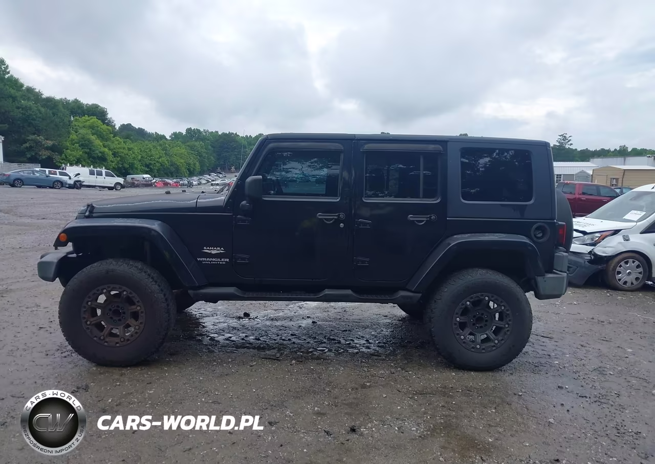 2007 Jeep Wrangler Unlimited Sahara VIN:1J4GB59177L150305 - 14