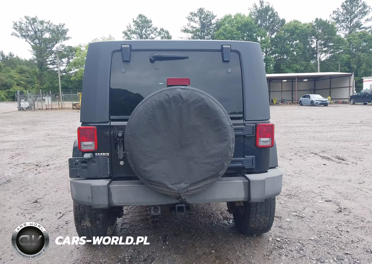 2007 Jeep Wrangler Unlimited Sahara VIN:1J4GB59177L150305 - 16