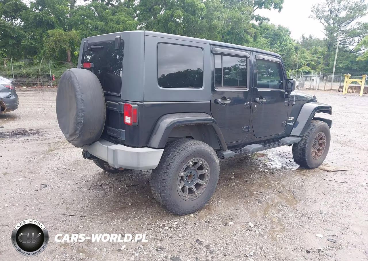 2007 Jeep Wrangler Unlimited Sahara VIN:1J4GB59177L150305 - 4