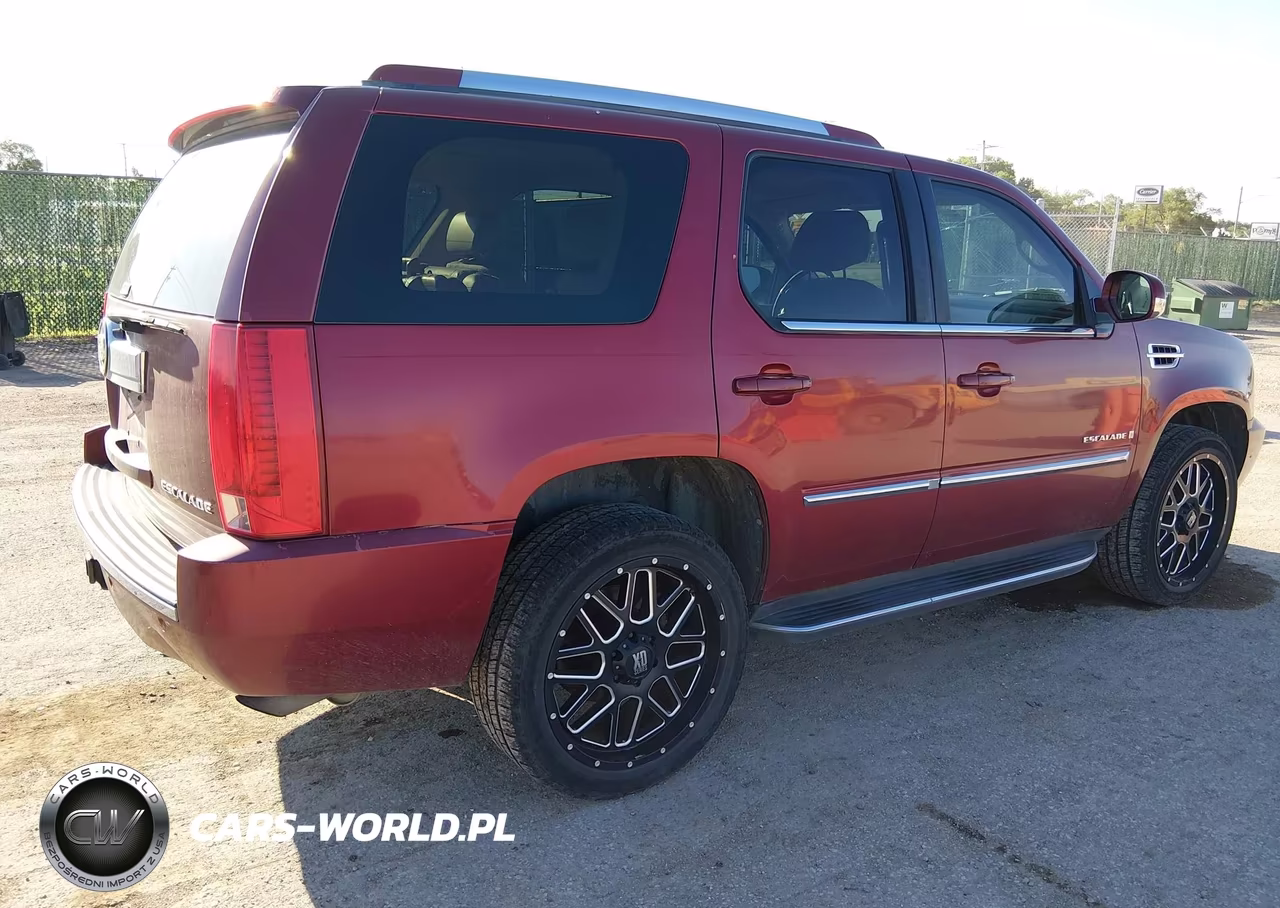 2008 Cadillac Escalade Standard VIN:1GYFK63818R136079 - 4