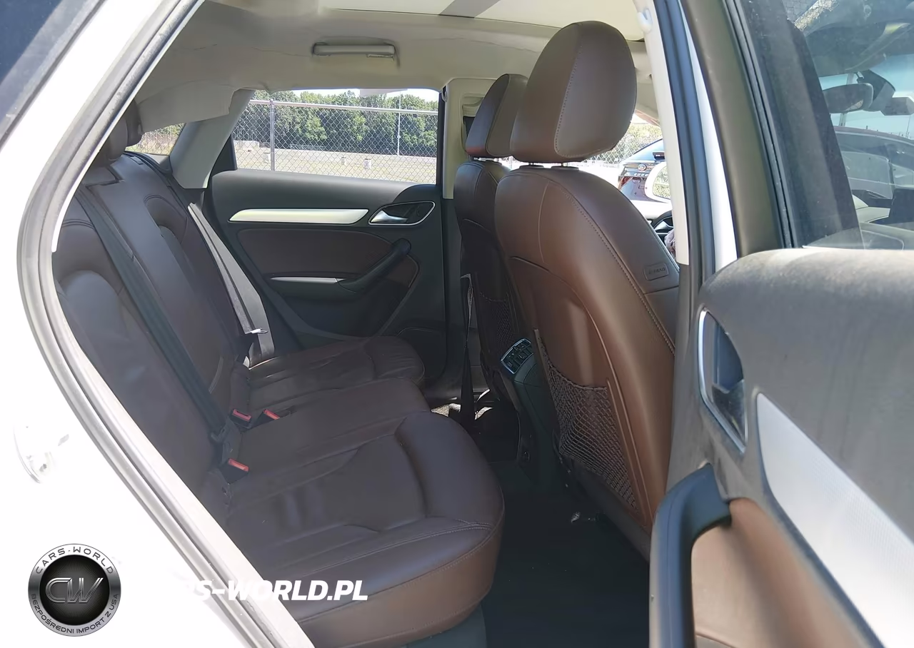 2016 Audi Q3 2.0T Premium Plus VIN:WA1EFCFS3GR009306 - 8