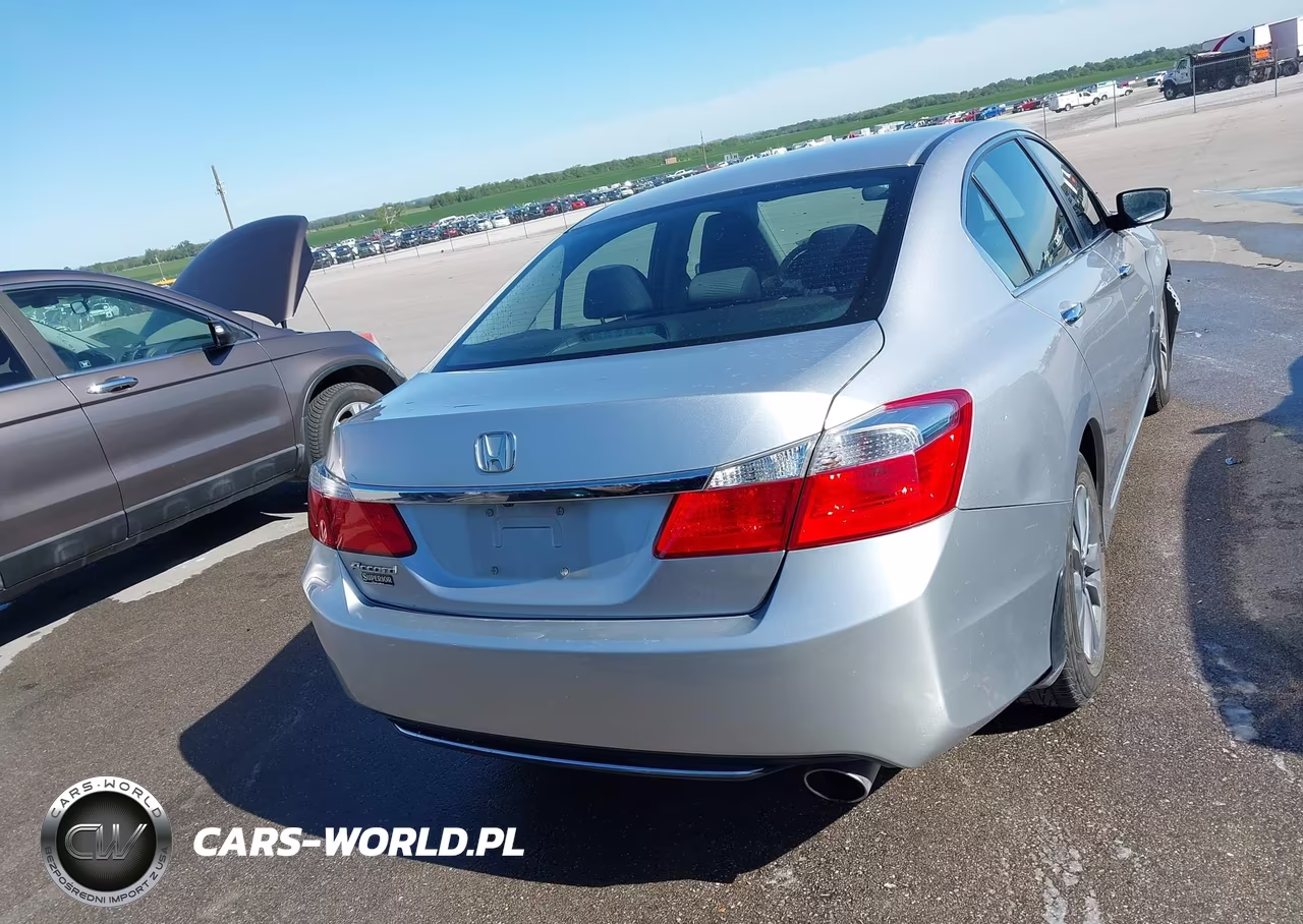 2015 Honda Accord Lx VIN:1HGCR2F31FA203208 - 16