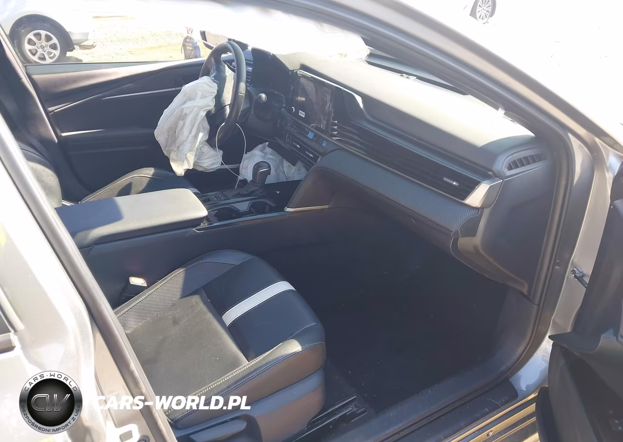 2025 Toyota Camry Se VIN:4T1DAACK4SU531033 - 5