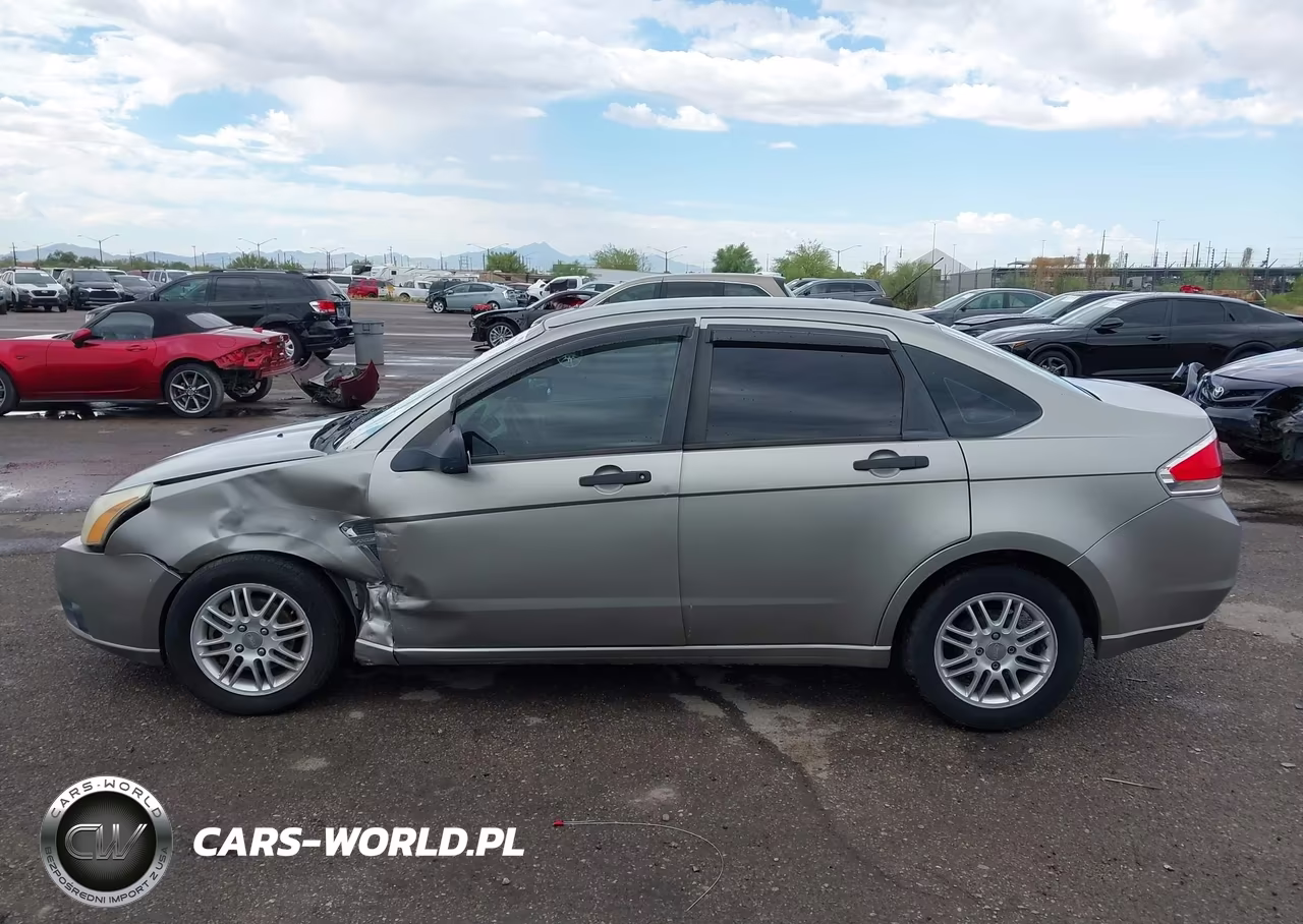 2008 Ford Focus Se VIN:1FAHP35N38W115484 - 14