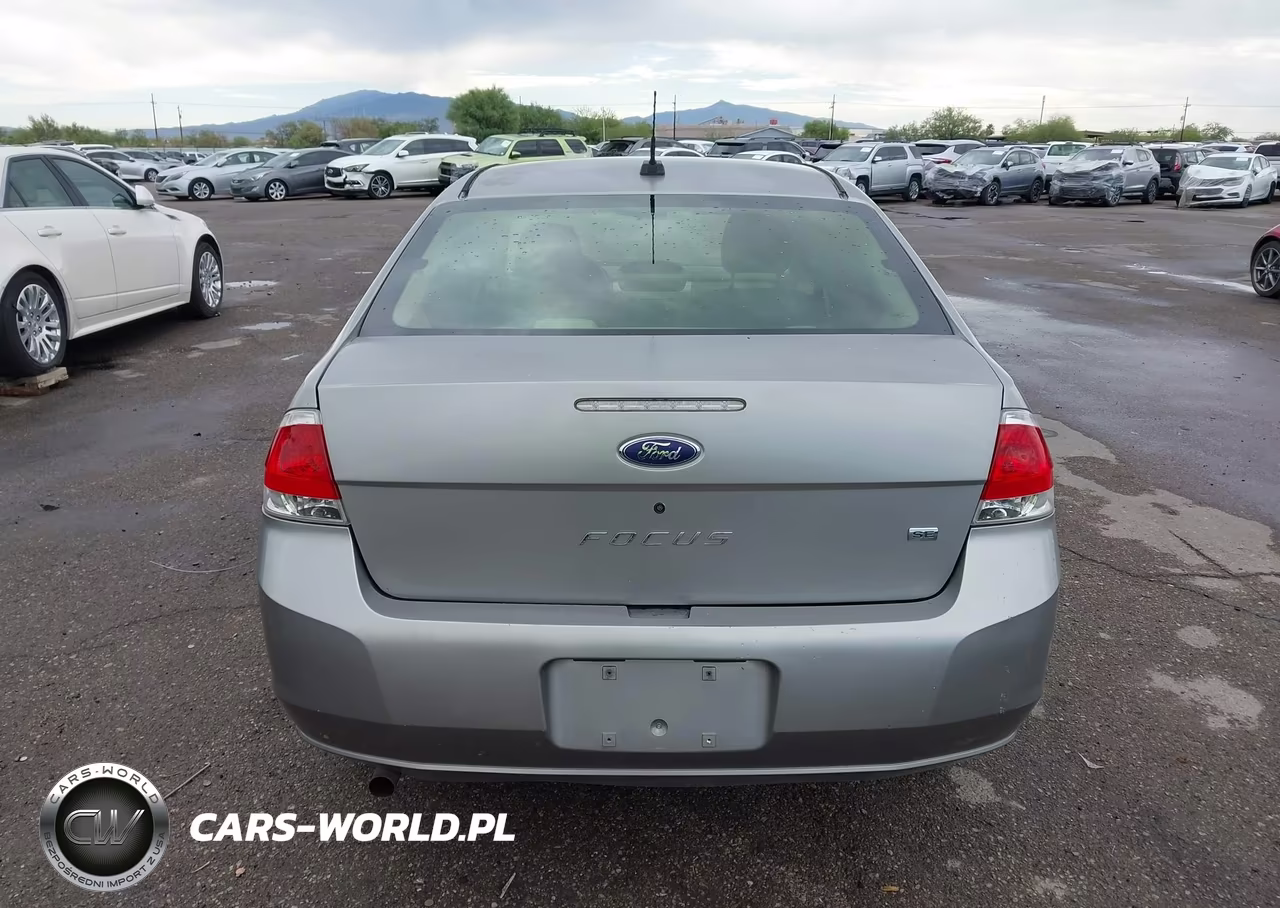 2008 Ford Focus Se VIN:1FAHP35N38W115484 - 16
