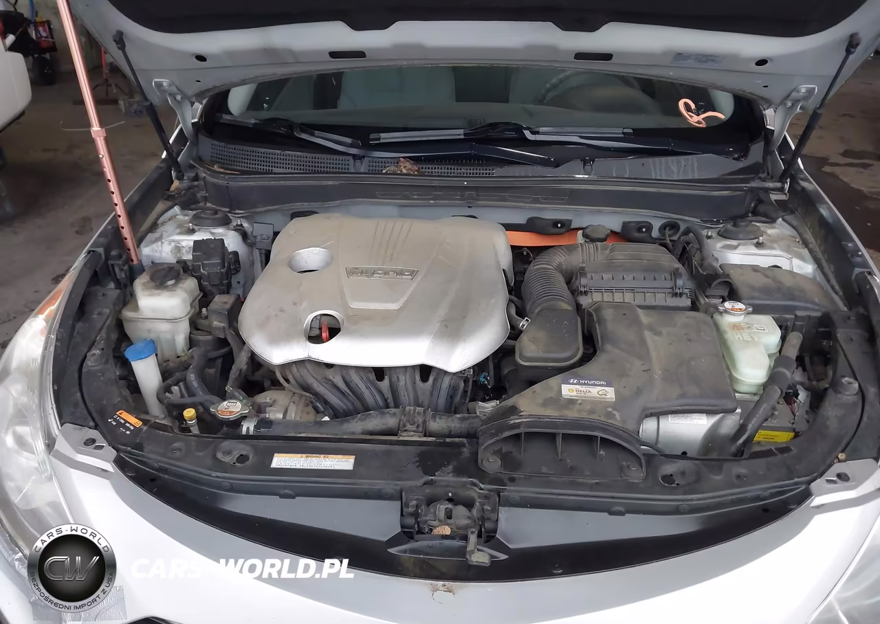 2015 Hyundai Sonata Hybrid VIN:KMHEC4A4XFA128637 - 10