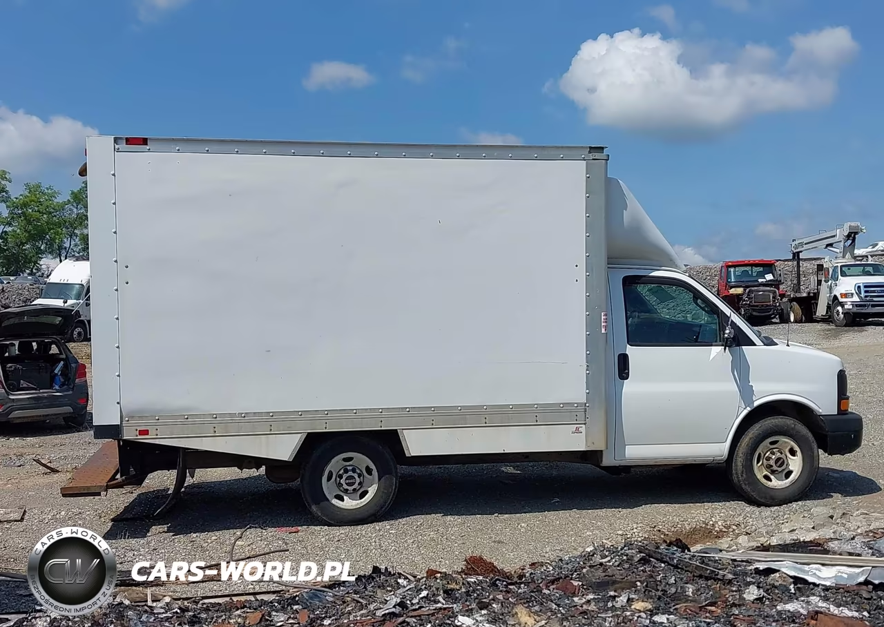 2016 GMC Savana Cutaway 3500 VIN:1GD07RFF5G1123045 - 14