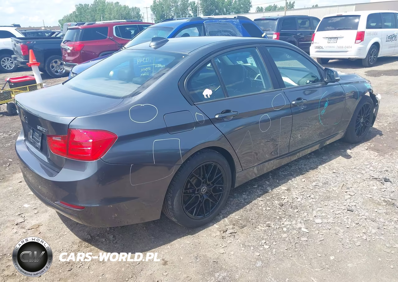 2014 BMW 320I xDrive VIN:WBA3C3G53ENS71472 - 4