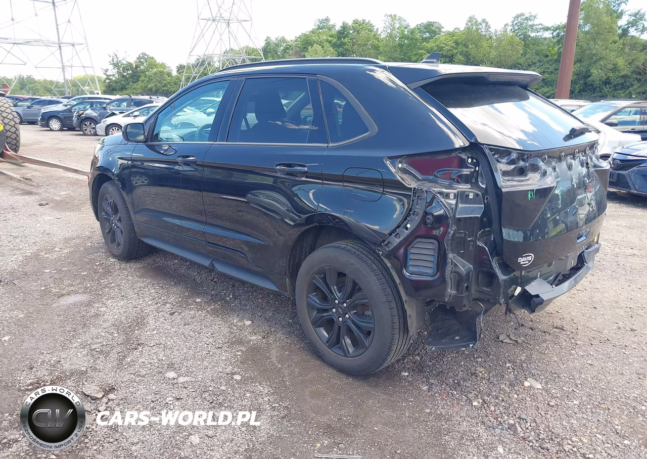2022 Ford Edge Se VIN:2FMPK4G92NBA58620 - 3