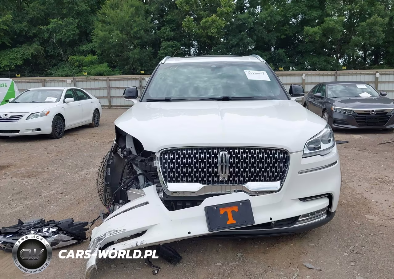 2020 Lincoln Aviator Reserve VIN:5LM5J7XC7LGL27723 - 12