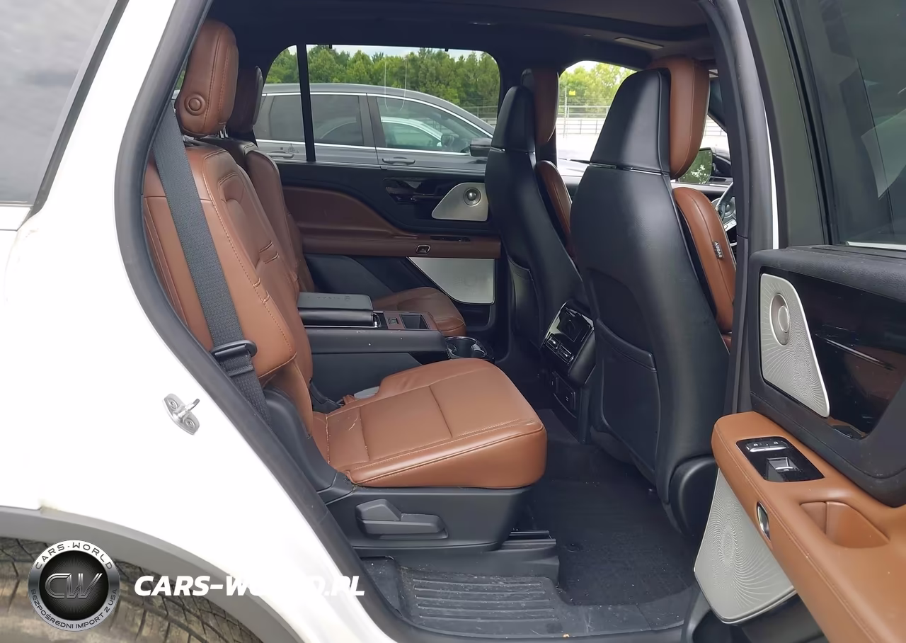 2020 Lincoln Aviator Reserve VIN:5LM5J7XC7LGL27723 - 8