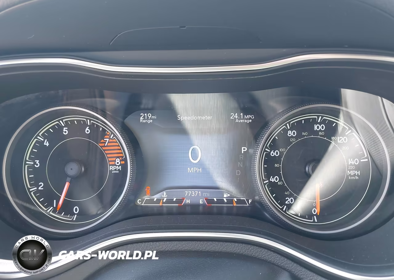 2019 Jeep Cherokee Trailhawk 4X4 VIN:1C4PJMBX4KD185520 - 7