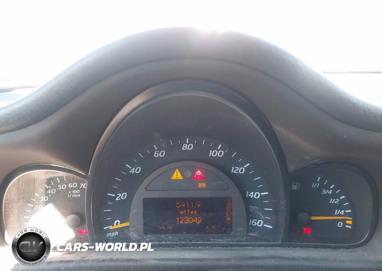 2002 Mercedes-Benz C 230K Sport Coupe VIN:WDBRN47J52A303236 - 7