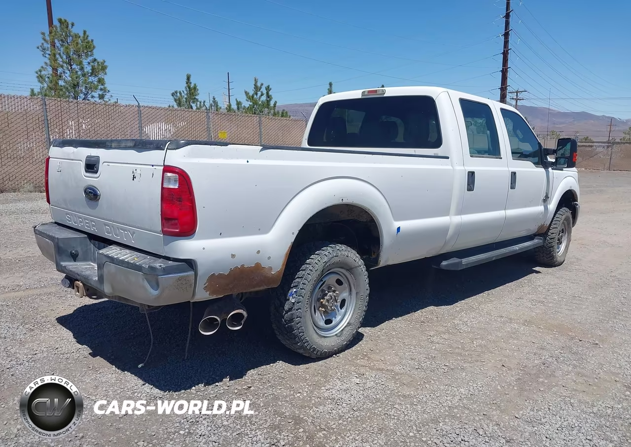 2015 Ford F-350 Xl VIN:1FT8W3BT8FED45153 - 4