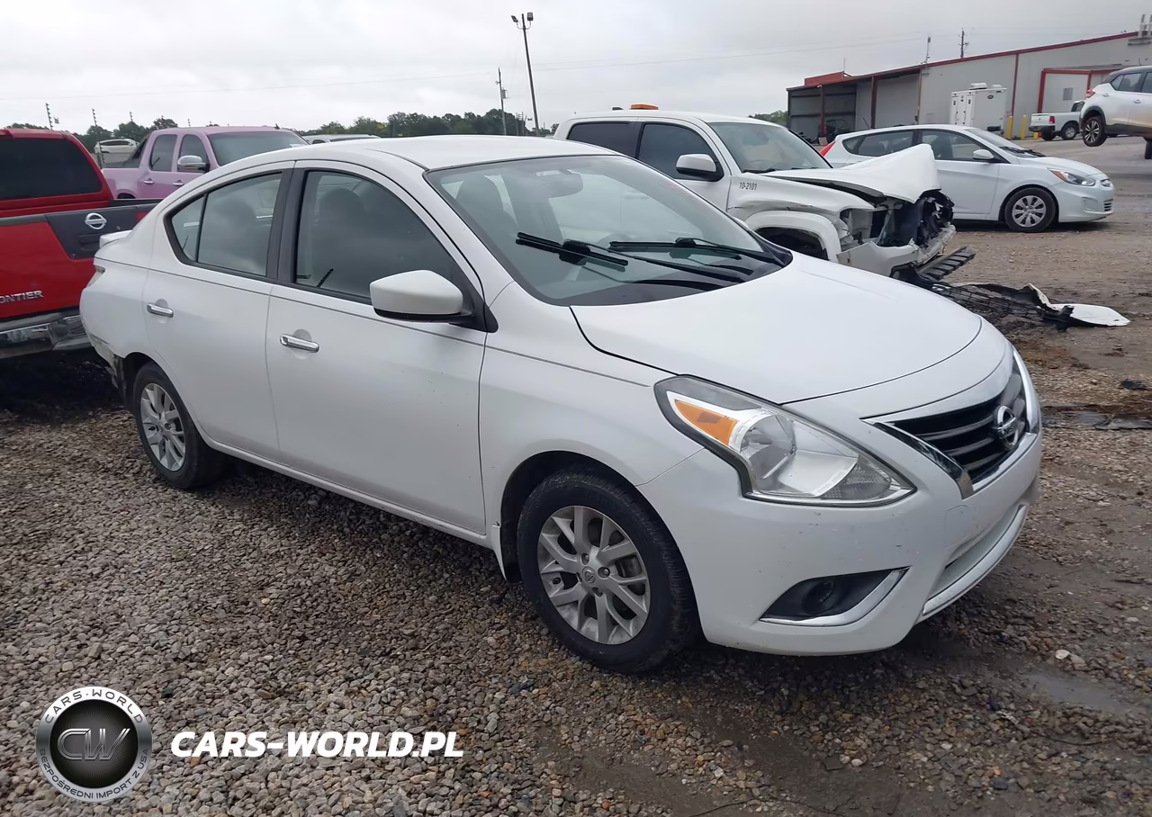 2016 Nissan Versa 1.6 Sv – zdjęcie 1 z 13