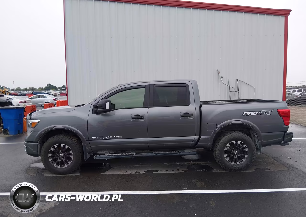 2018 Nissan Titan Pro-4X VIN:1N6AA1E56JN530969 - 15