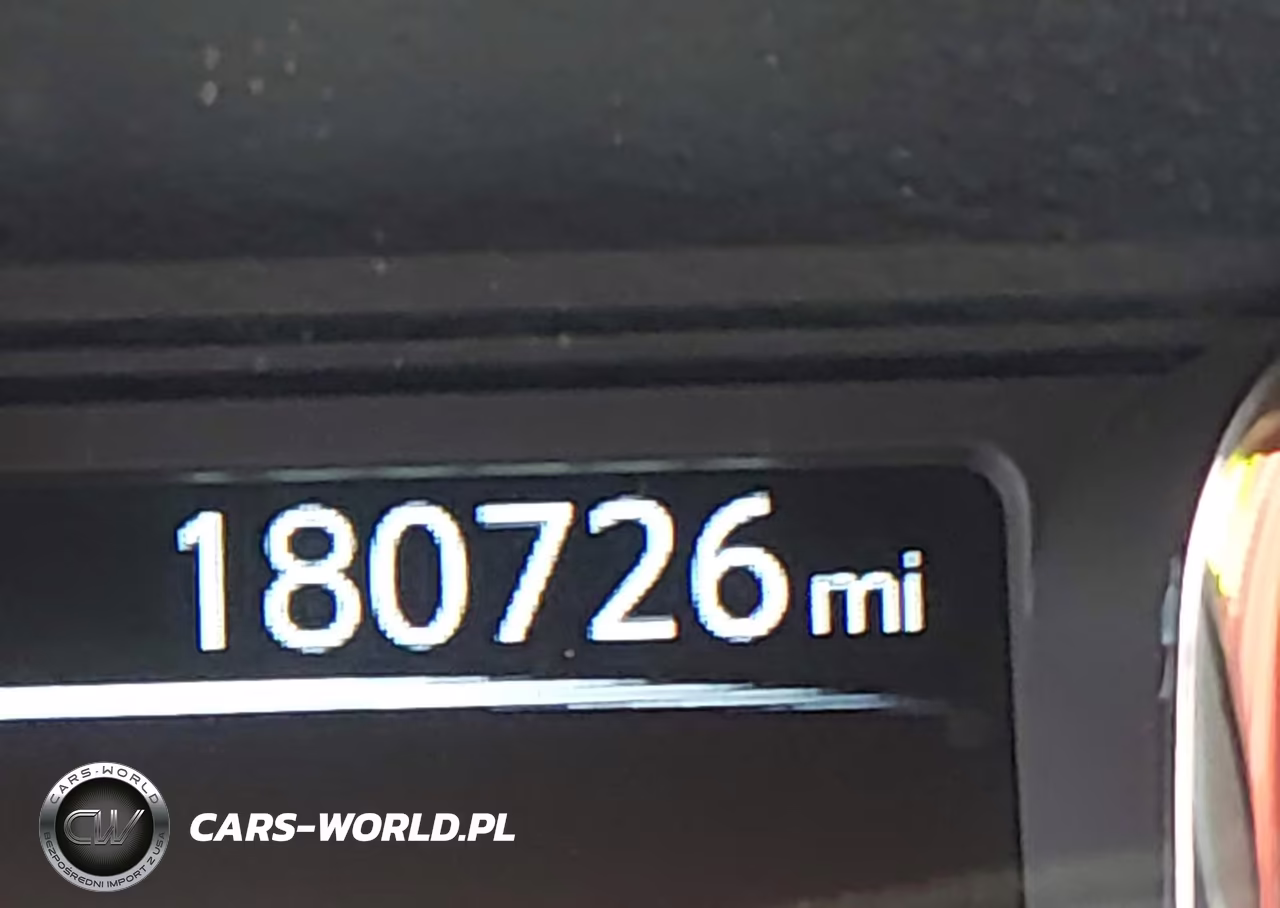 2018 Nissan Titan Pro-4X VIN:1N6AA1E56JN530969 - 16