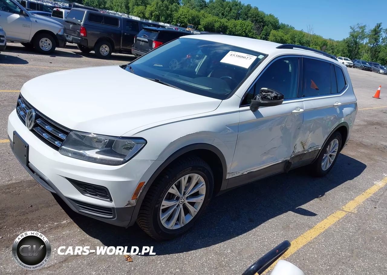 2018 Volkswagen Tiguan 2.0T Se-2.0T Sel VIN:3VV2B7AXXJM173502 - 2