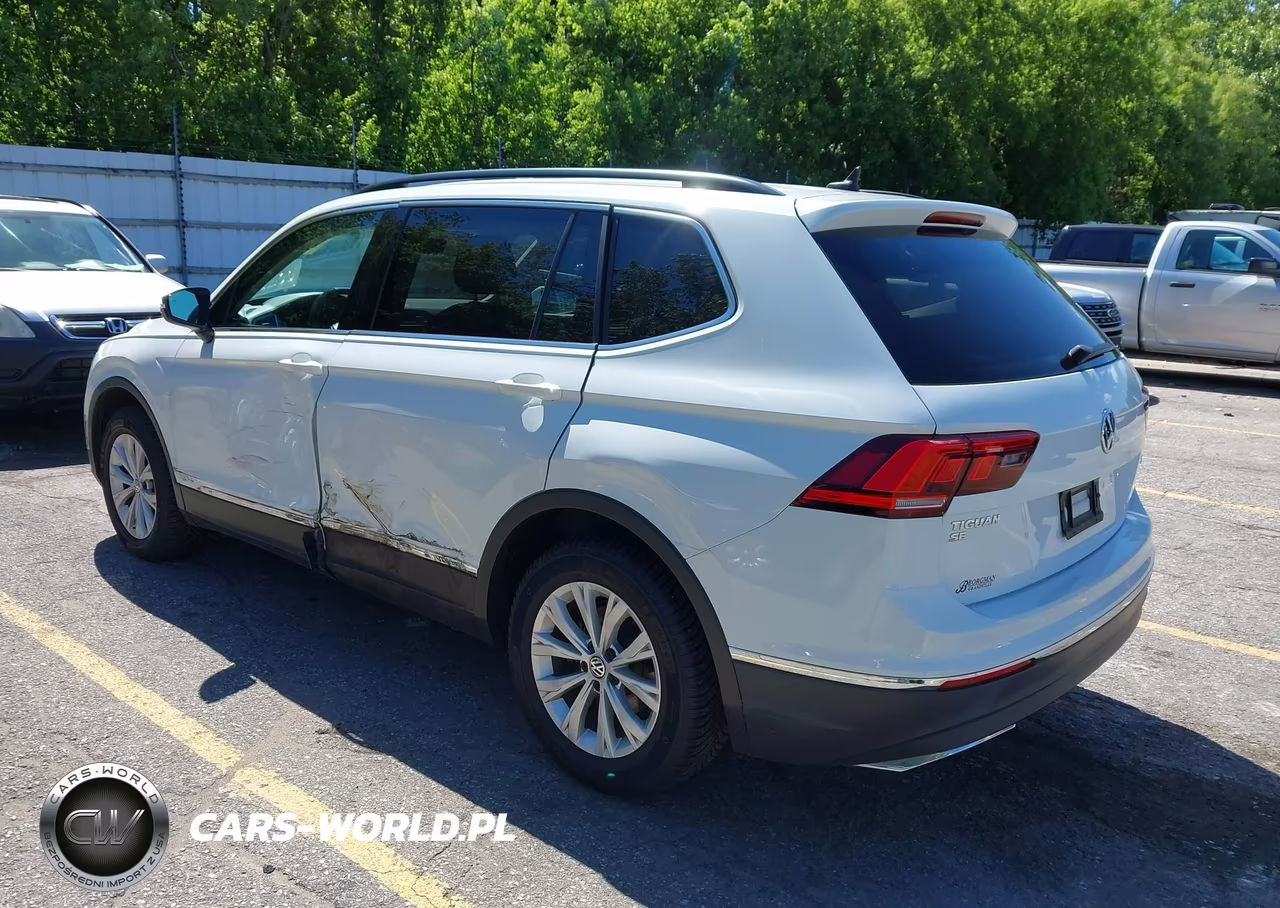 2018 Volkswagen Tiguan 2.0T Se-2.0T Sel VIN:3VV2B7AXXJM173502 - 3