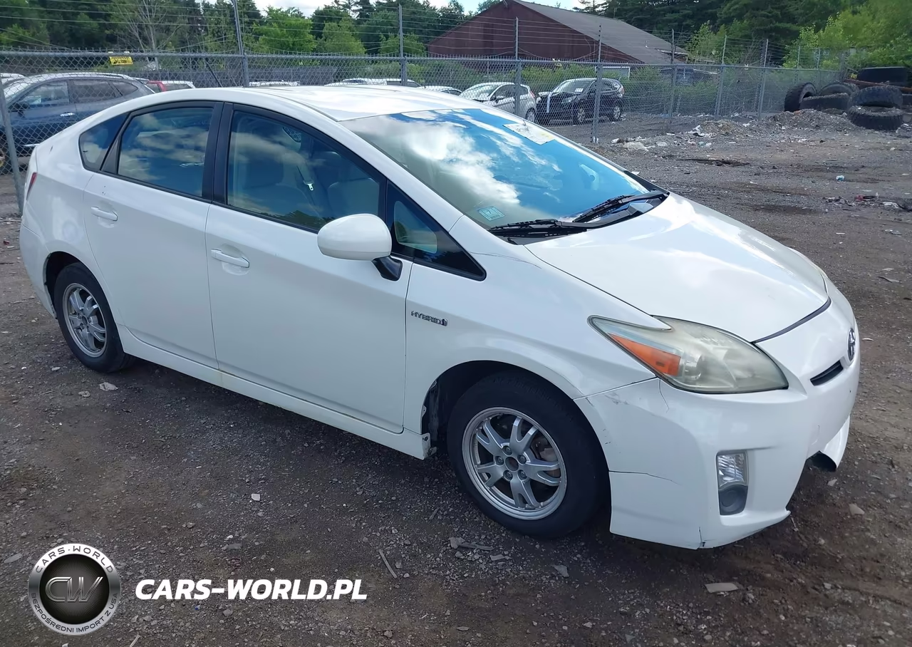 2011 Toyota Prius Two