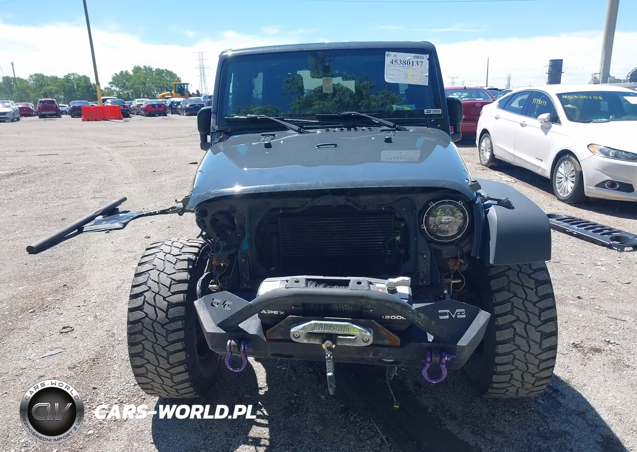 2016 Jeep Wrangler Unlimited Sport VIN:1C4BJWDG9GL314724 - 13